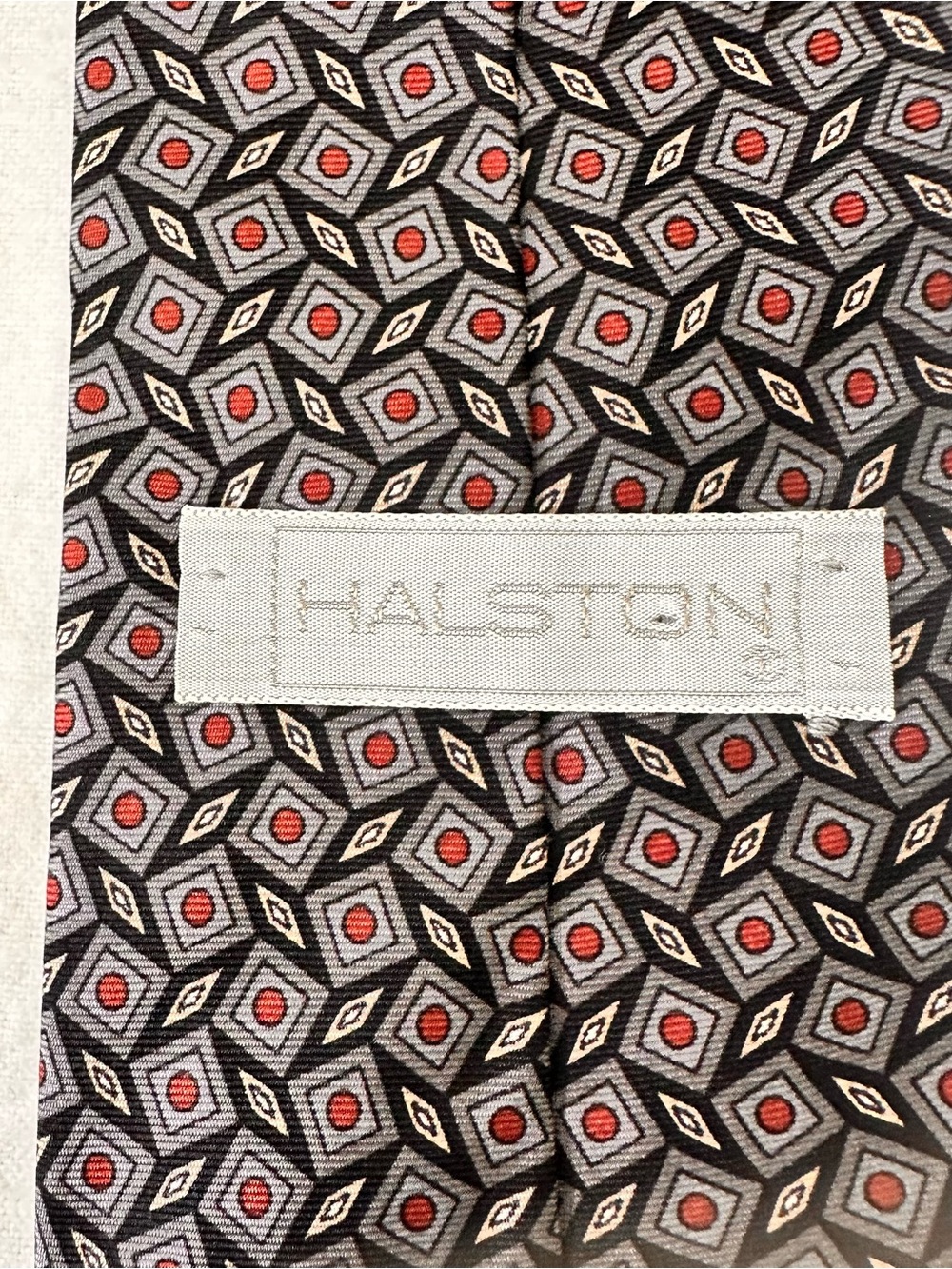 Classic Geometric Grey Men's Tie with Red Accents - Picture 5 of 8